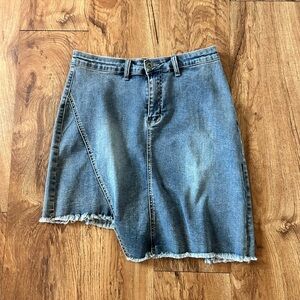 Boutique L&B asymmetrical denim skirt NEW